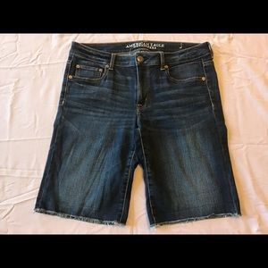 Women’s American eagle Bermuda shorts